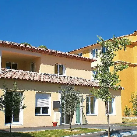 Отель Comfort Aix Le Tholonet